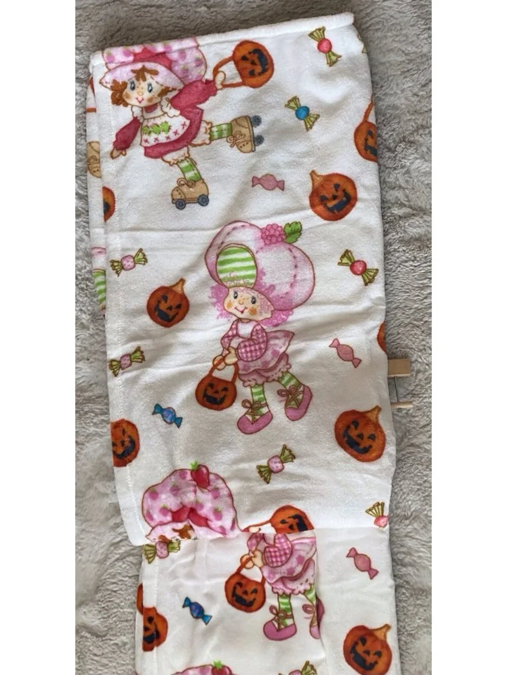 Strawberry Shortcake Huckleberry Pie Raspberry Tart Halloween Throw‎ Blanket NEW